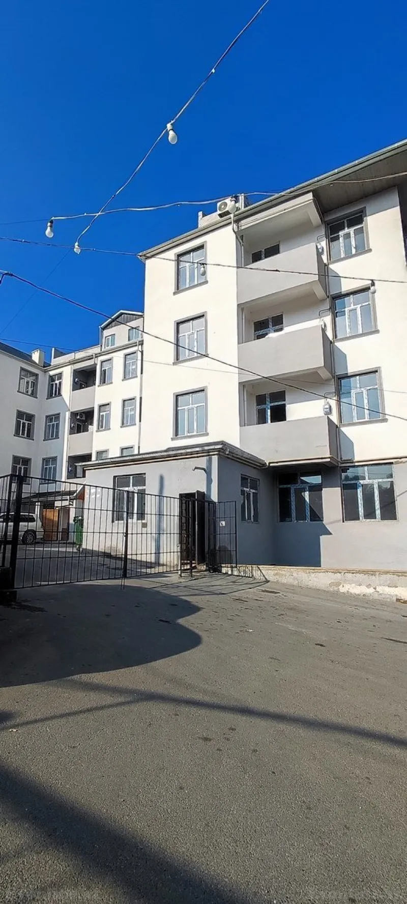 2 otaqlı Mənzil 67.5 m² Masazır Satılır