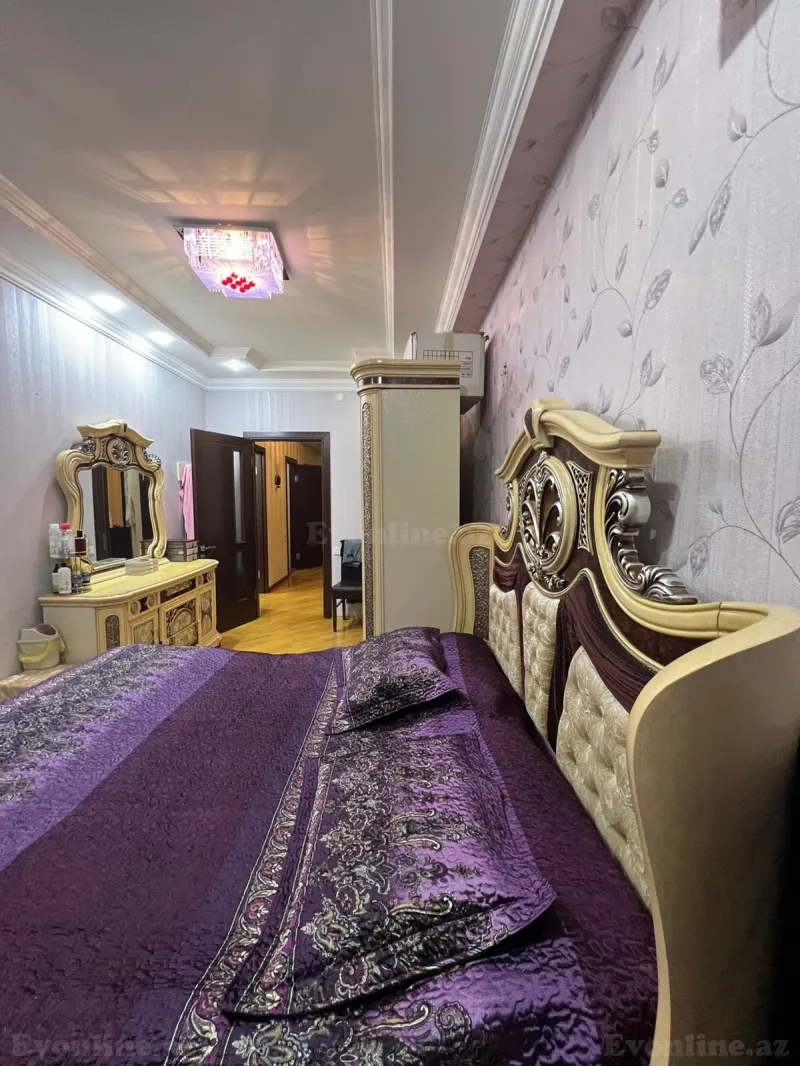Satılır 4 otaqlı Mənzil Yeni tikili 140 m² İnşaatçılar m. - şəkil 2