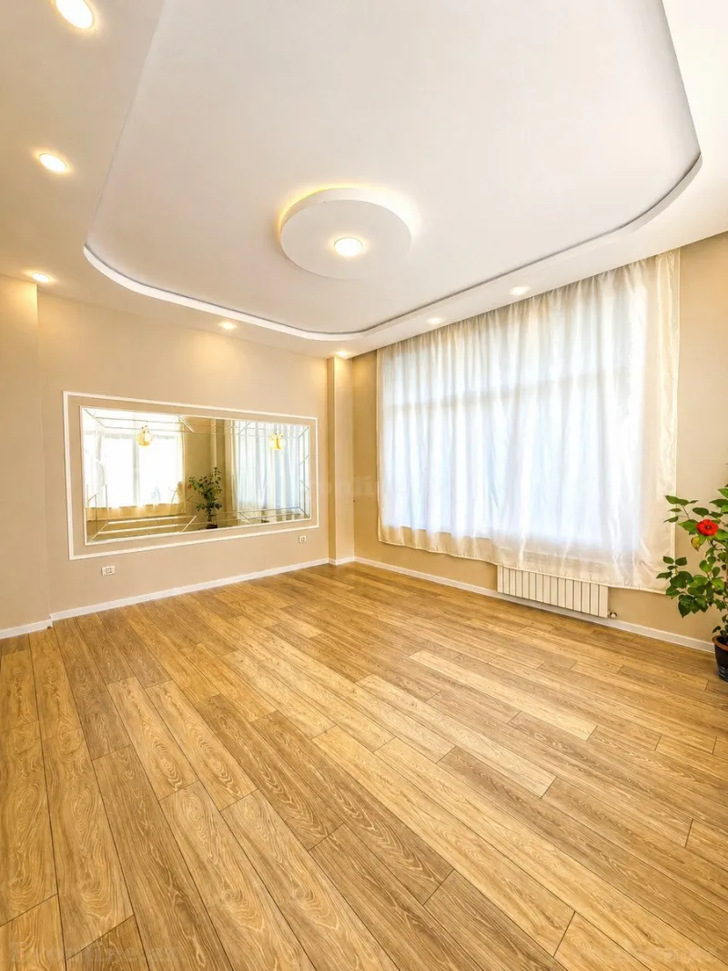 2 otaqlı Mənzil 83 m² Qara Qarayev m. Satılır