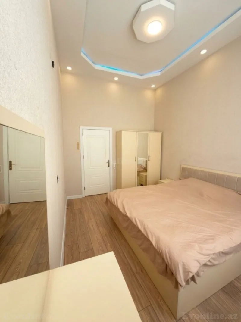 Satılır 2 otaqlı Mənzil Yeni tikili 83 m² Qara Qarayev m. - şəkil 5