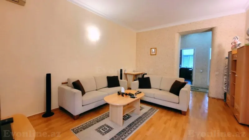 2 otaqlı Mənzil 60.5 m² Sahil m. Satılır