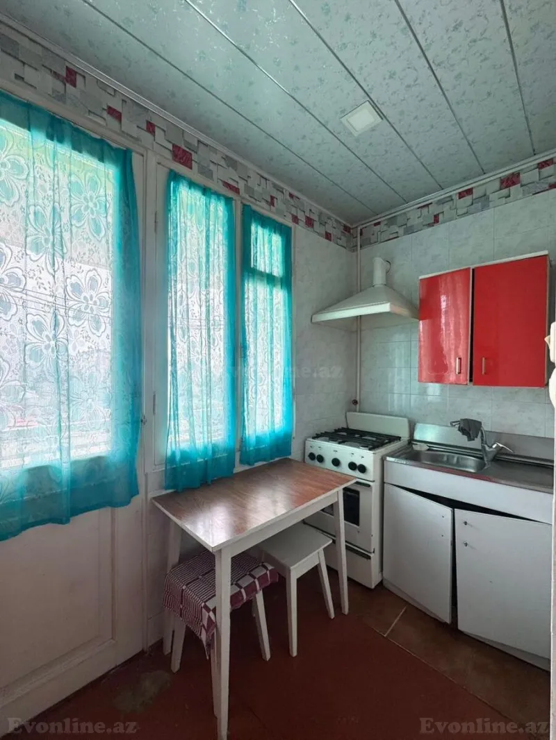 Satılır 3 otaqlı Mənzil Köhnə tikili 60 m² Həzi Aslanov m. - şəkil 7