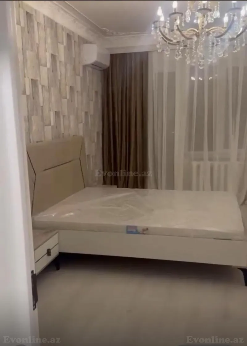 Kirayə verilir 3 otaqlı Mənzil Köhnə tikili 80 m² Sahil m. - şəkil 2