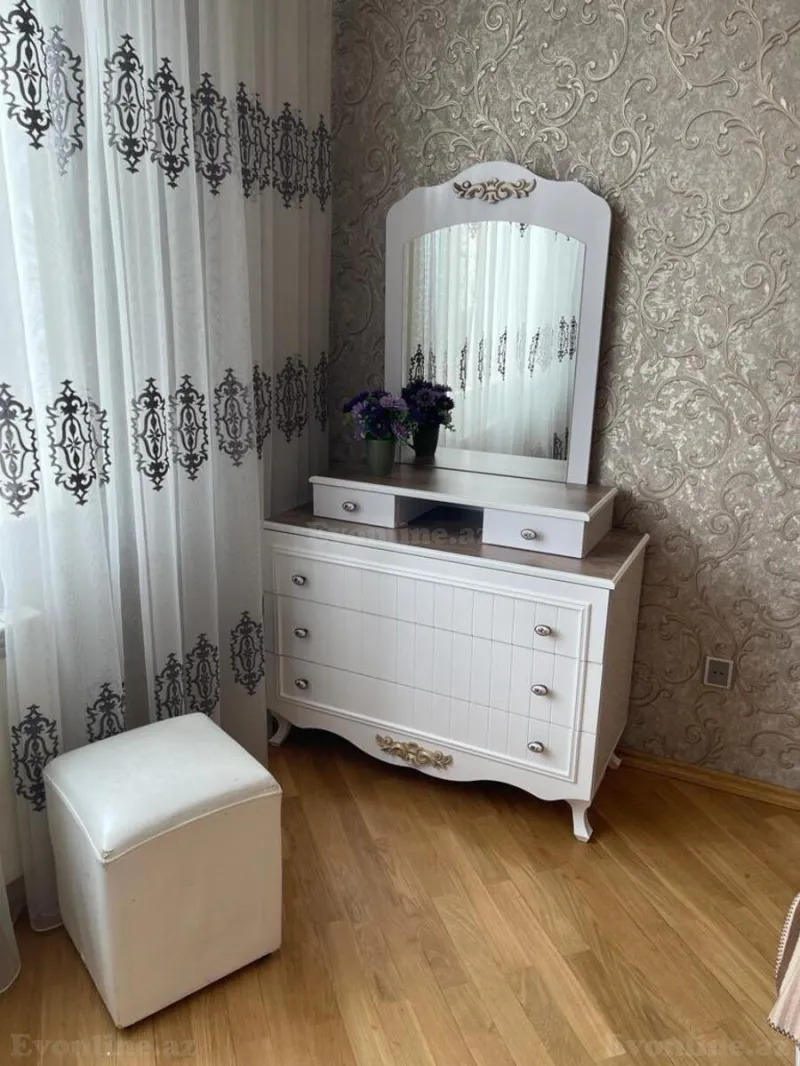 Kirayə verilir 3 otaqlı Mənzil Yeni tikili 170 m² 28 May m. - şəkil 8