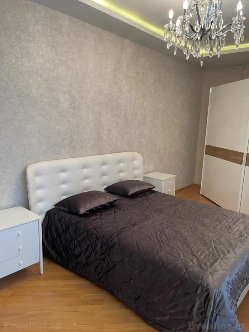 Kirayə verilir 3 otaqlı Mənzil Yeni tikili 170 m² 28 May m. - şəkil 10