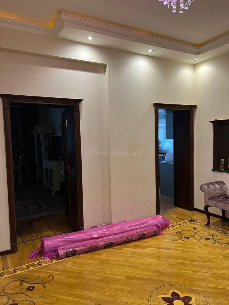 Satılır 3 otaqlı Mənzil Yeni tikili 135 m² Nərimanov r. - şəkil 2
