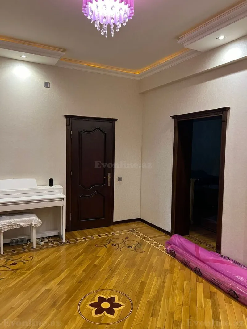 Satılır 3 otaqlı Mənzil Yeni tikili 135 m² Nərimanov r. - şəkil 7