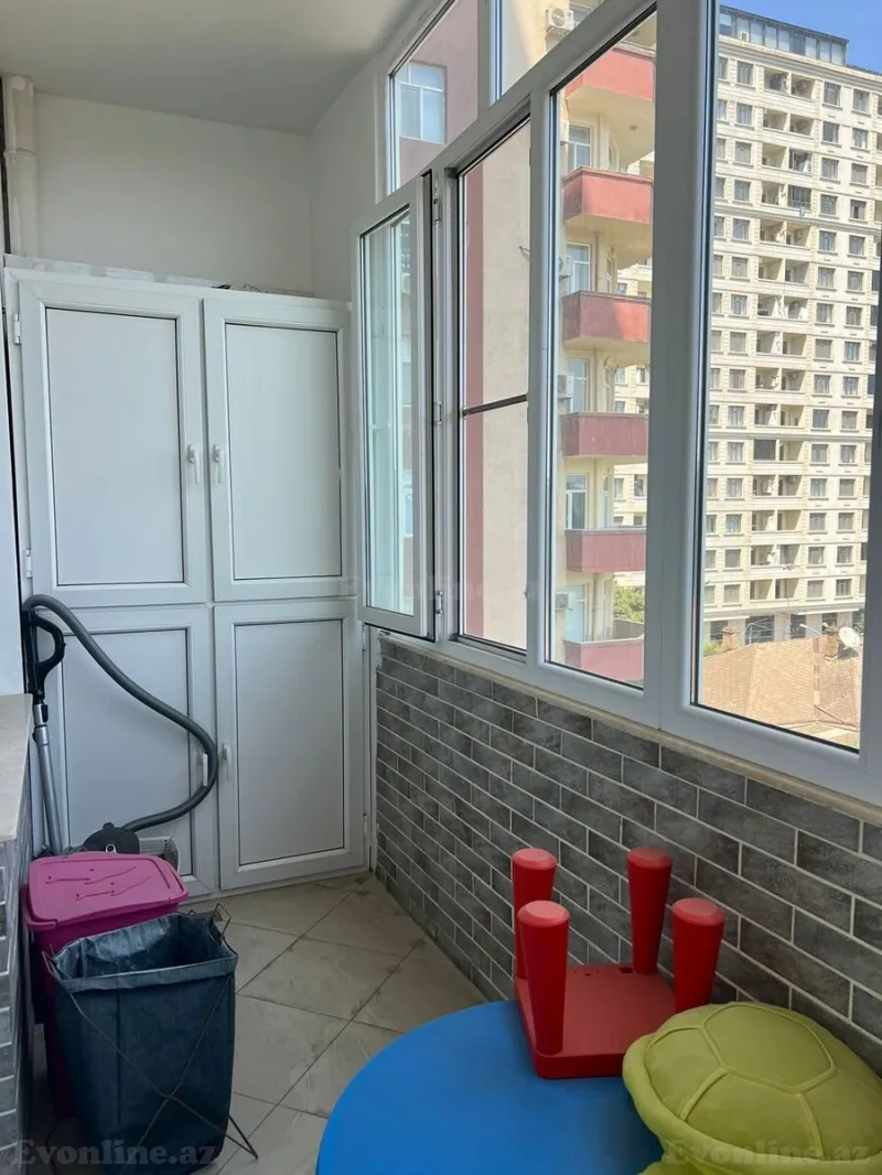 Satılır 3 otaqlı Mənzil Yeni tikili 135 m² Nərimanov r. - şəkil 13