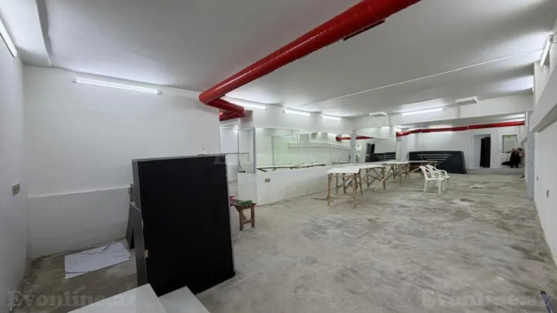 Kirayə verilir Obyekt 200 m² Elmlər Akademiyası m.