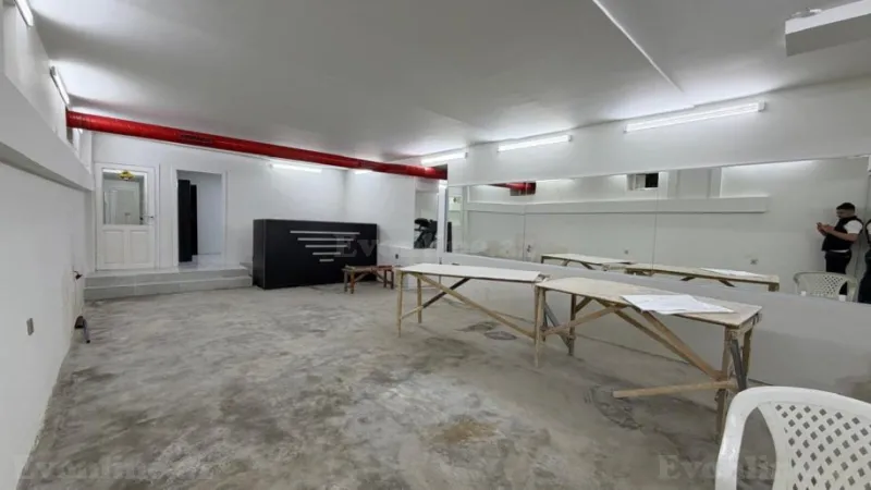 Kirayə verilir Obyekt 200 m² Elmlər Akademiyası m. - şəkil 2