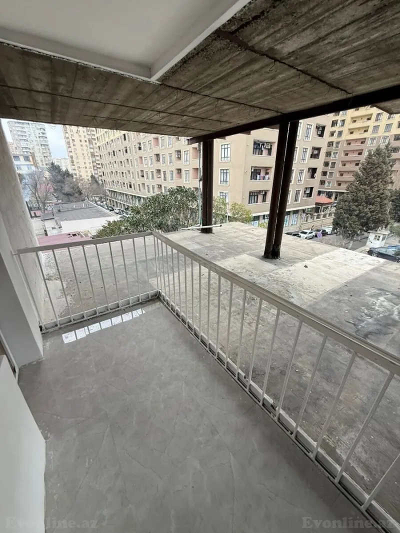 Kirayə verilir 2 otaqlı Mənzil Köhnə tikili 55 m² İnşaatçılar m. - şəkil 19