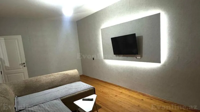 2 otaqlı Mənzil 70 m² Gənclik m. Kirayə verilir