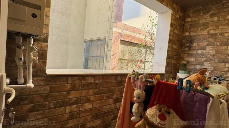 Satılır 4 otaqlı Mənzil Köhnə tikili 100 m² İnşaatçılar m. - şəkil 13