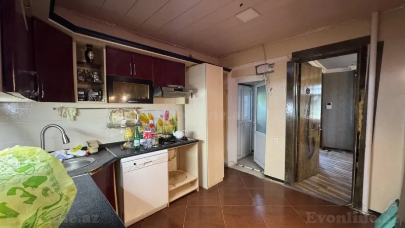 Satılır 3 otaqlı Mənzil Köhnə tikili 70 m² Köhnə Günəşli - şəkil 10
