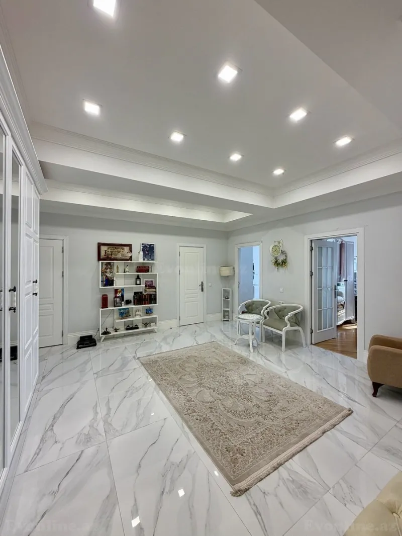 Satılır 3 otaqlı Mənzil Yeni tikili 156 m² Elmlər Akademiyası m. - şəkil 2