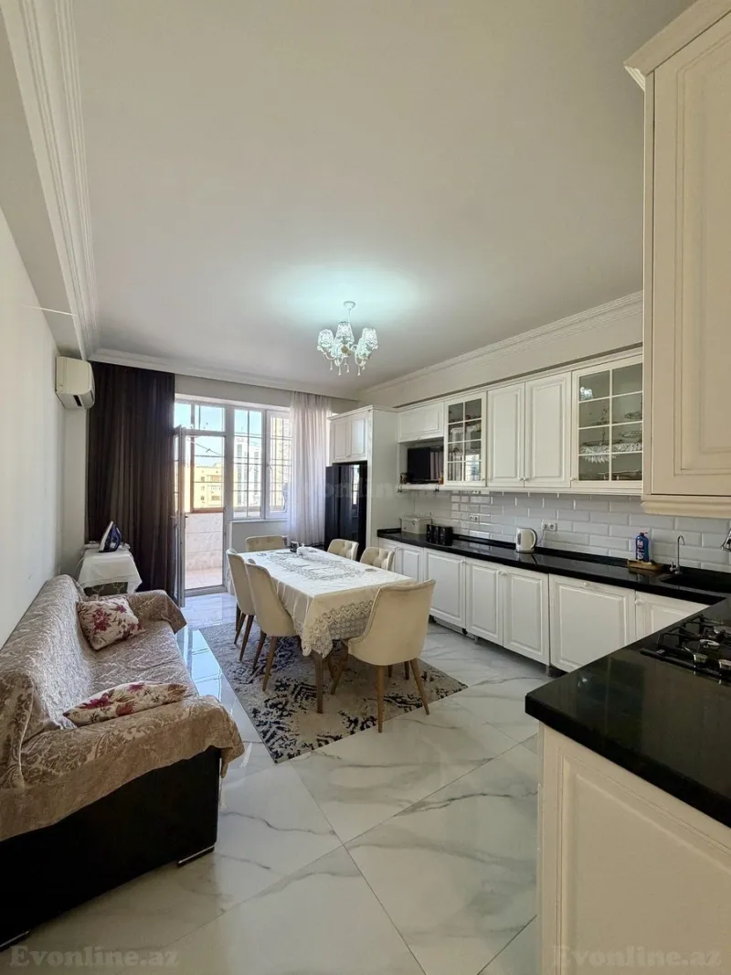 Satılır 3 otaqlı Mənzil Yeni tikili 156 m² Elmlər Akademiyası m. - şəkil 8