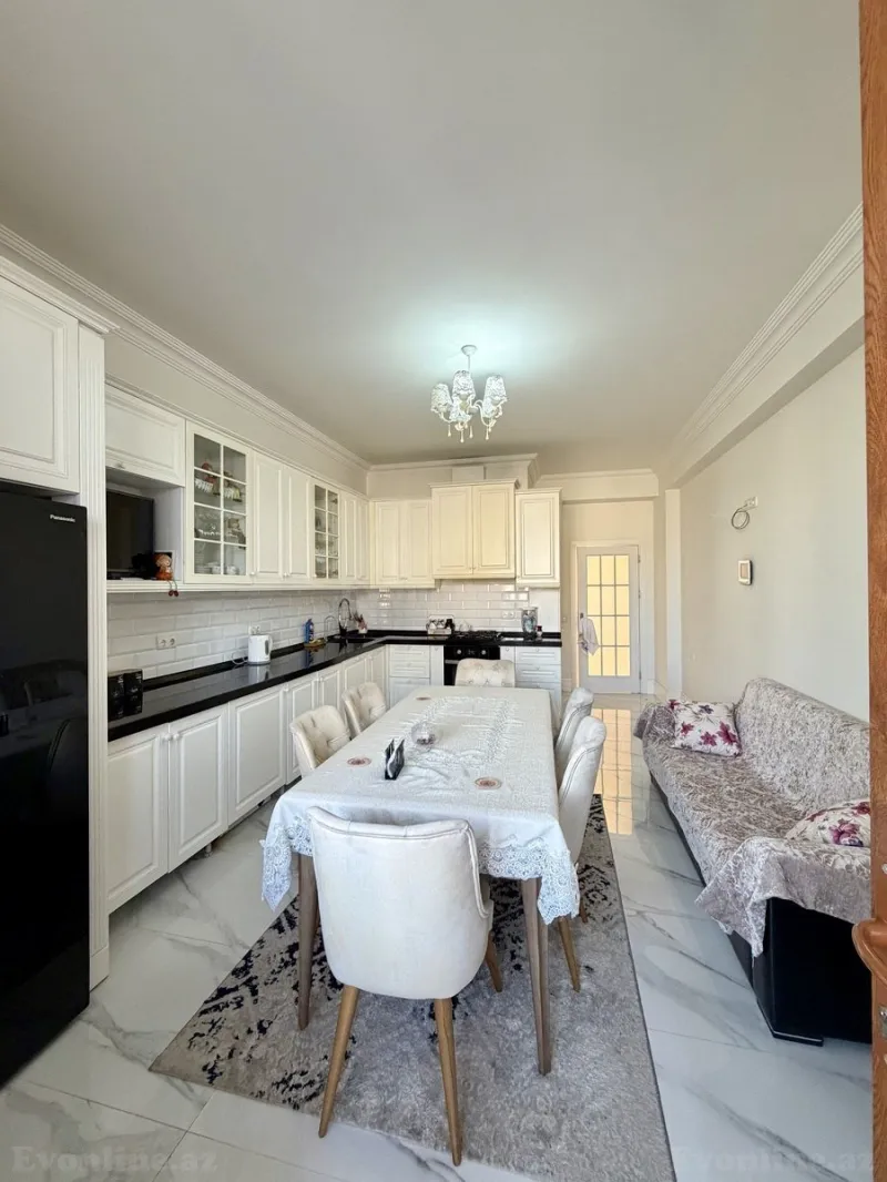 Satılır 3 otaqlı Mənzil Yeni tikili 156 m² Elmlər Akademiyası m. - şəkil 10