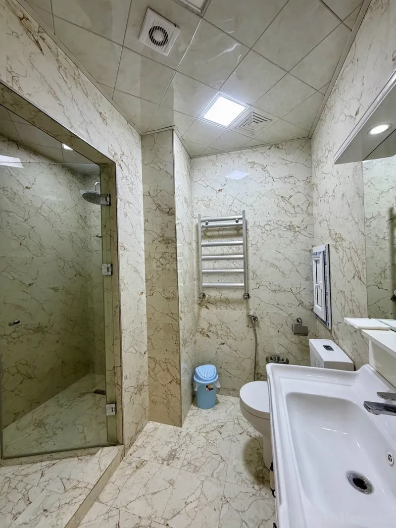Satılır 3 otaqlı Mənzil Yeni tikili 156 m² Elmlər Akademiyası m. - şəkil 14
