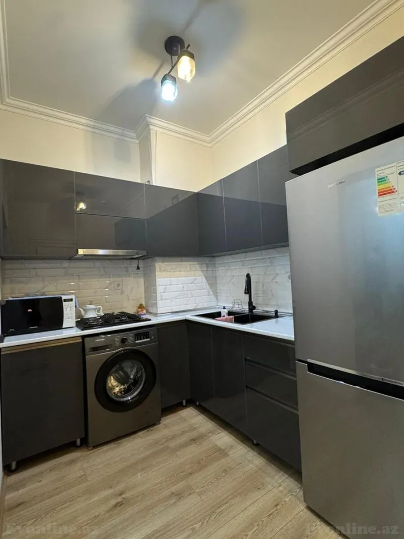Satılır 2 otaqlı Mənzil Yeni tikili 50 m² 20 Yanvar m. - şəkil 3