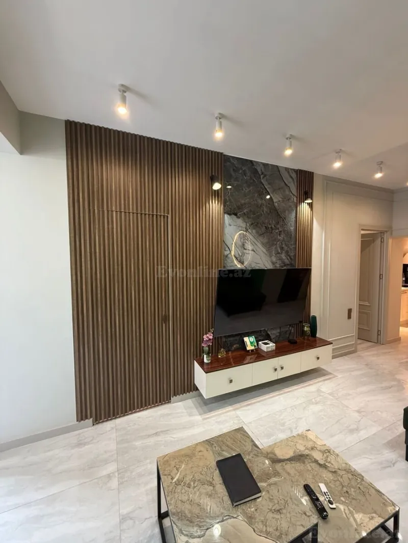 Satılır 3 otaqlı Mənzil Yeni tikili 75 m² Nəsimi r. - şəkil 2