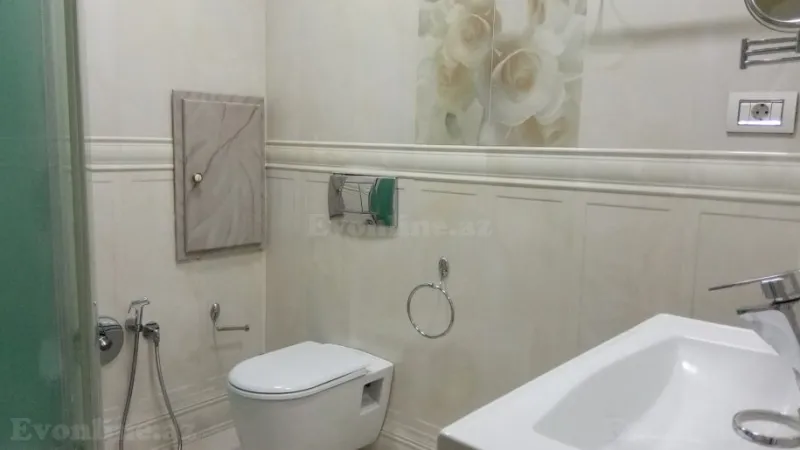 Kirayə verilir 4 otaqlı Mənzil Yeni tikili 250 m² Nəsimi r. - şəkil 2