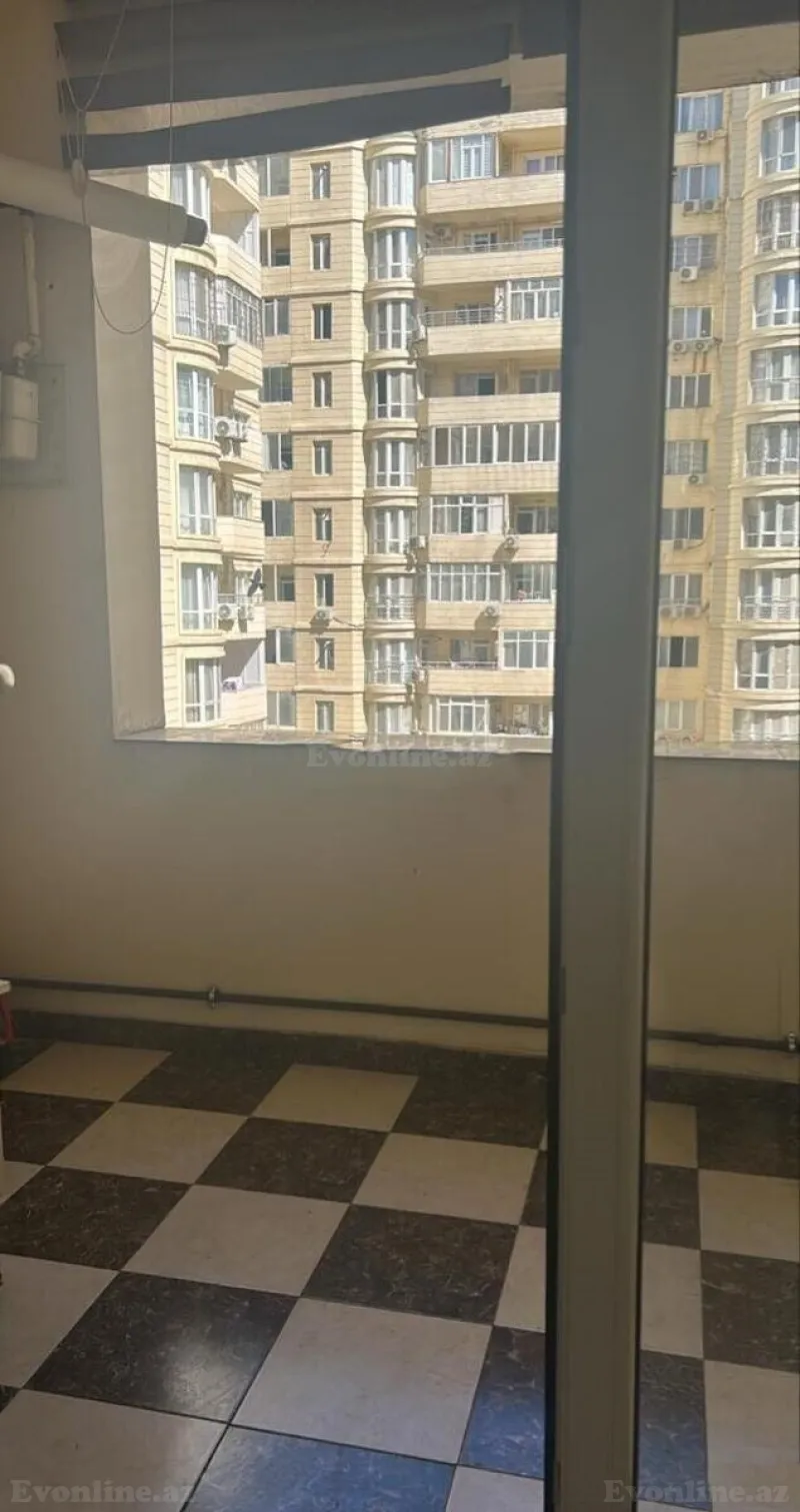Satılır 2 otaqlı Mənzil Yeni tikili 67 m² 8 Noyabr m. - şəkil 7