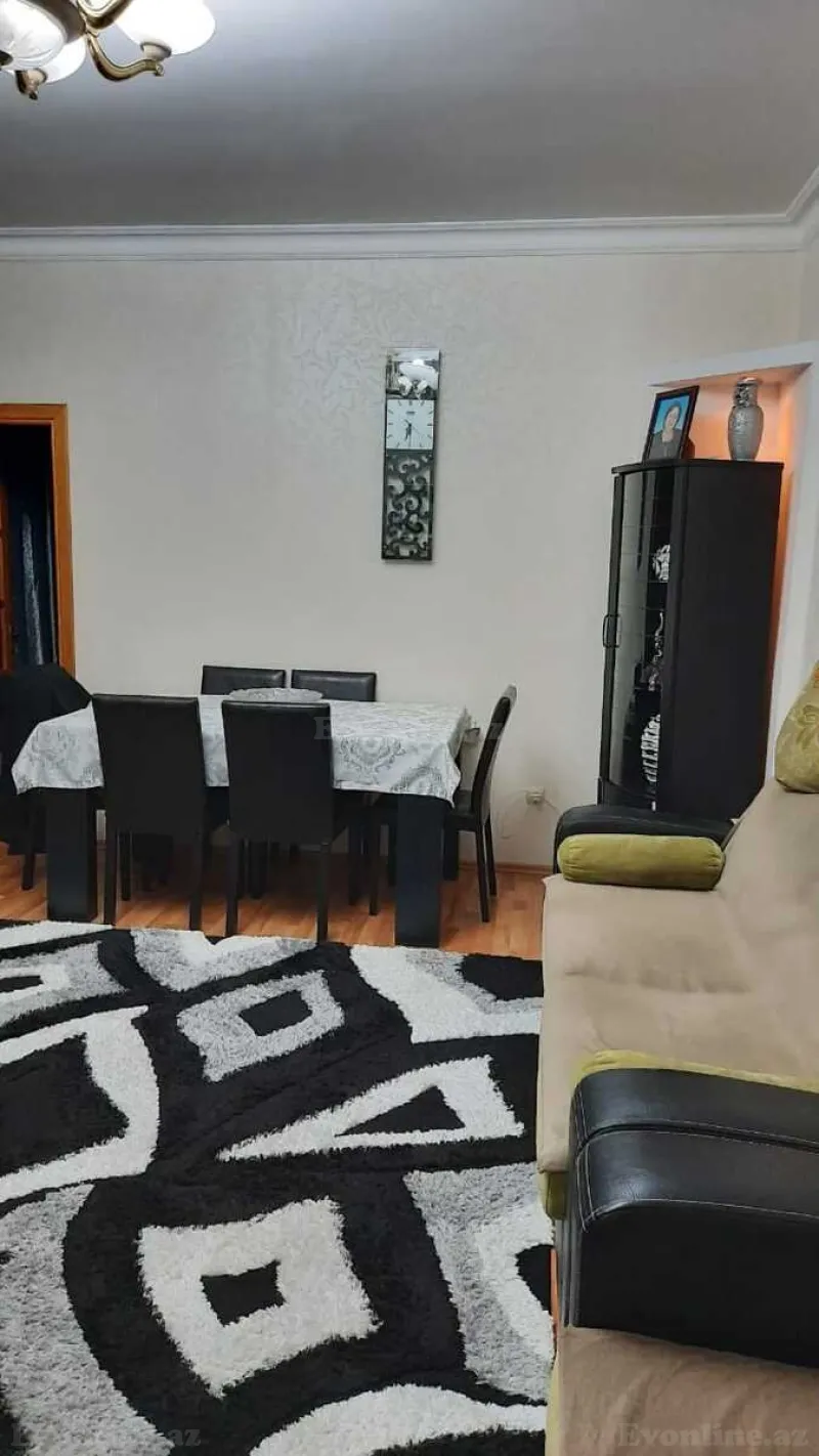 3 otaqlı Mənzil 90 m² Memar Əcəmi m. Satılır