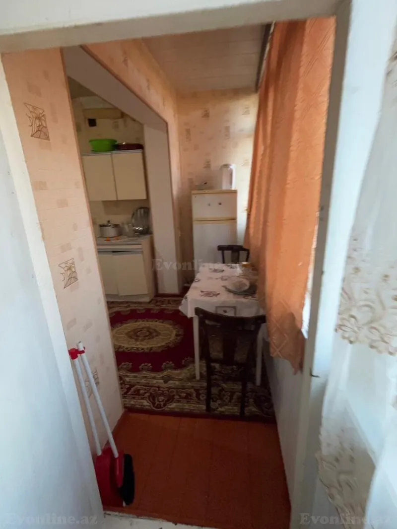 Satılır 2 otaqlı Mənzil Köhnə tikili 60 m² Xalqlar Dostluğu m. - şəkil 9