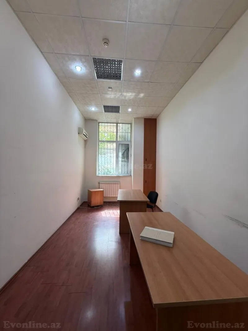 Kirayə verilir Ofis 205 m² İnşaatçılar m. - şəkil 8