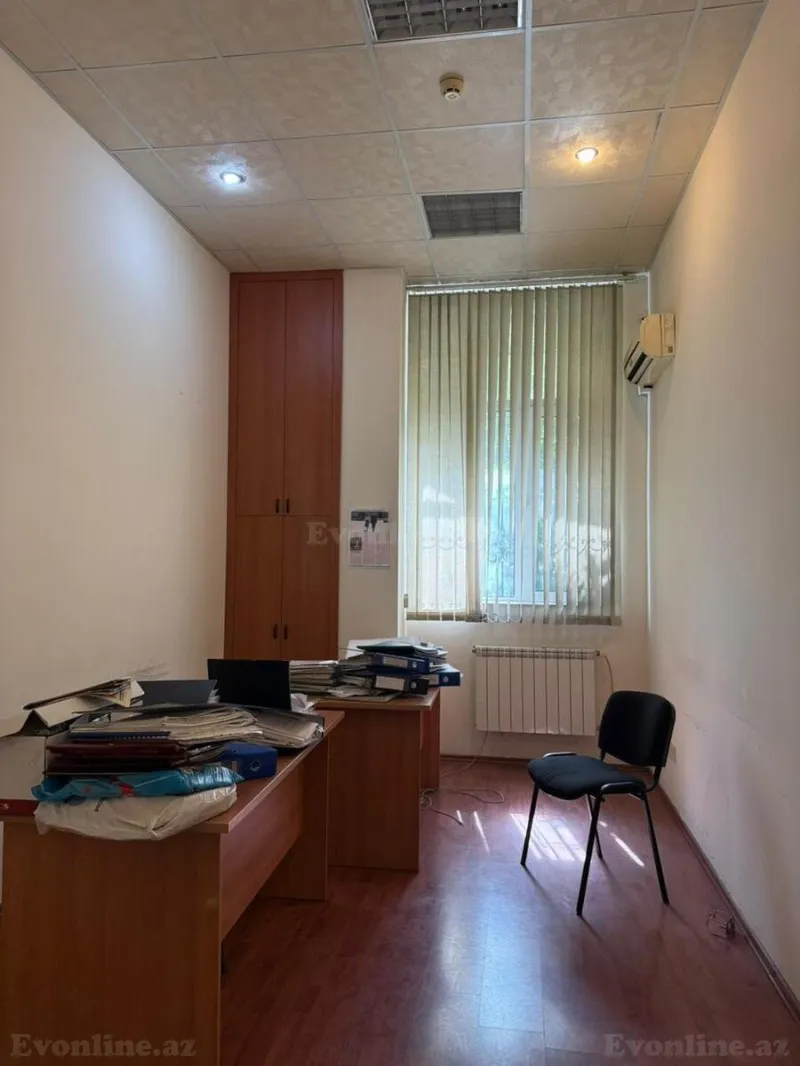 Kirayə verilir Ofis 205 m² İnşaatçılar m. - şəkil 10