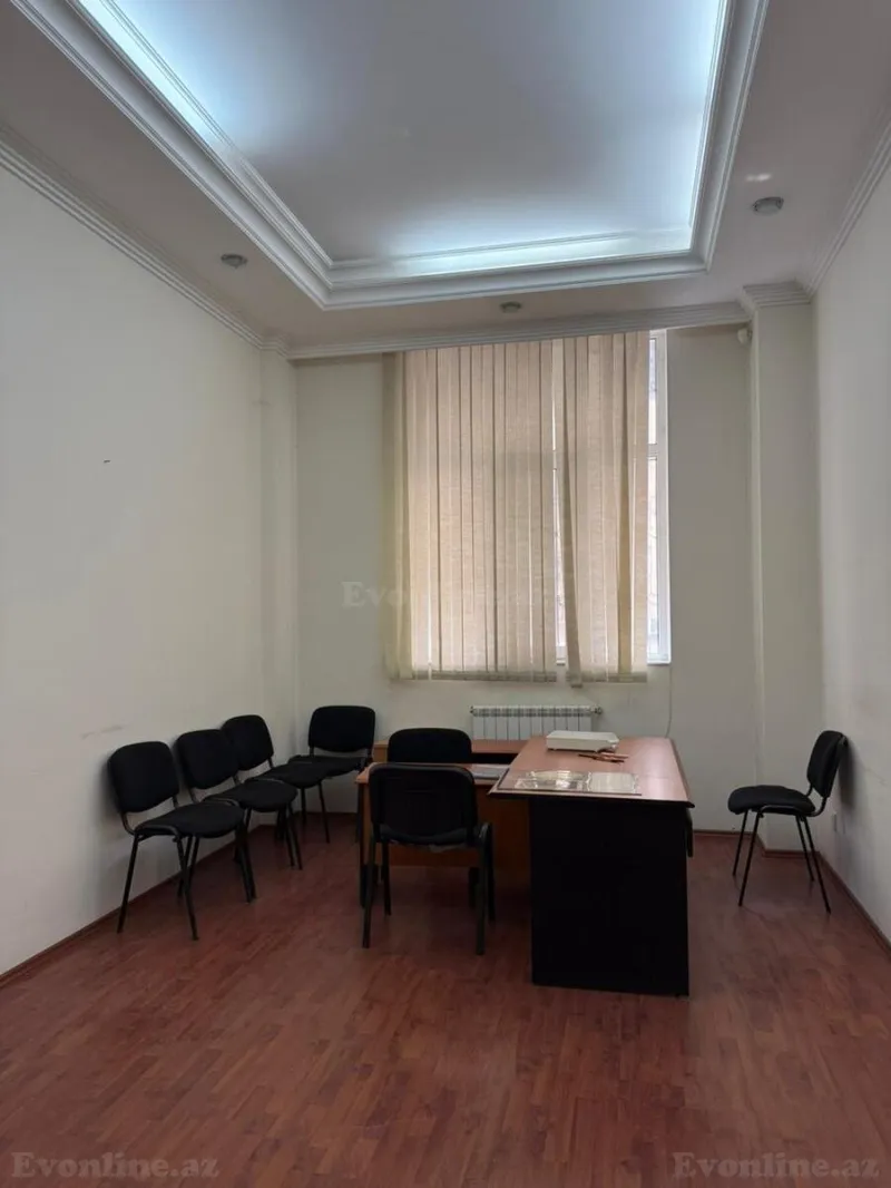 Kirayə verilir Ofis 205 m² İnşaatçılar m. - şəkil 12