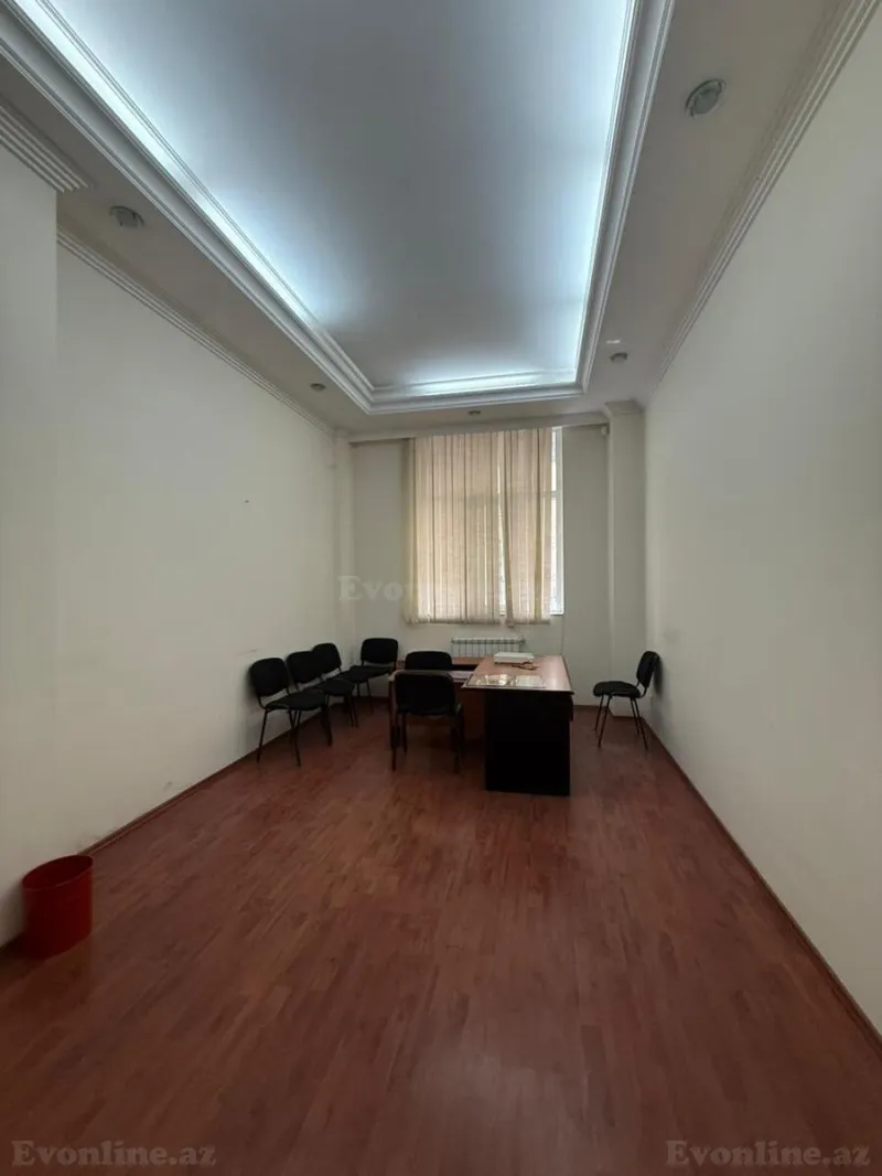 Kirayə verilir Ofis 205 m² İnşaatçılar m. - şəkil 13