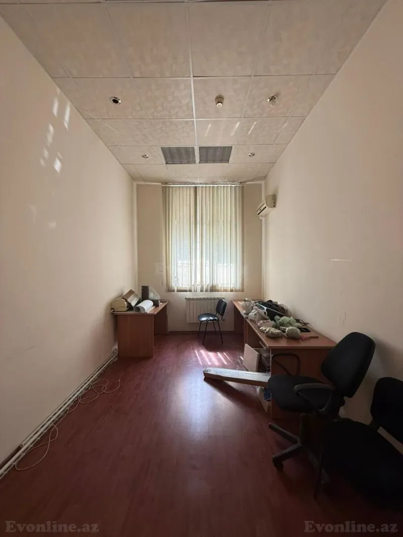 Kirayə verilir Ofis 205 m² İnşaatçılar m. - şəkil 15