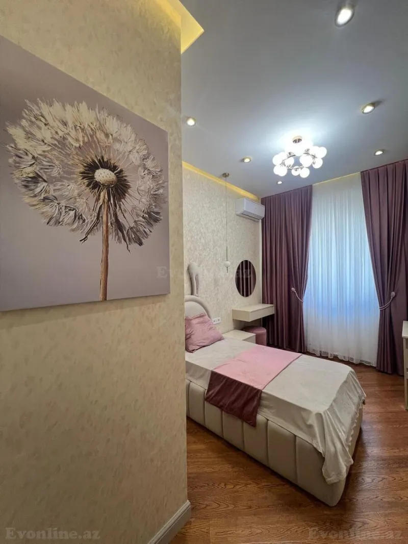 Satılır 4 otaqlı Mənzil Yeni tikili 145 m² 8 Noyabr m. - şəkil 12