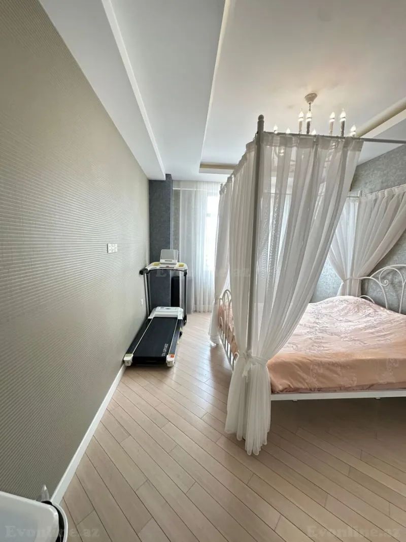 Satılır 3 otaqlı Mənzil Yeni tikili 130 m² Gənclik m. - şəkil 9