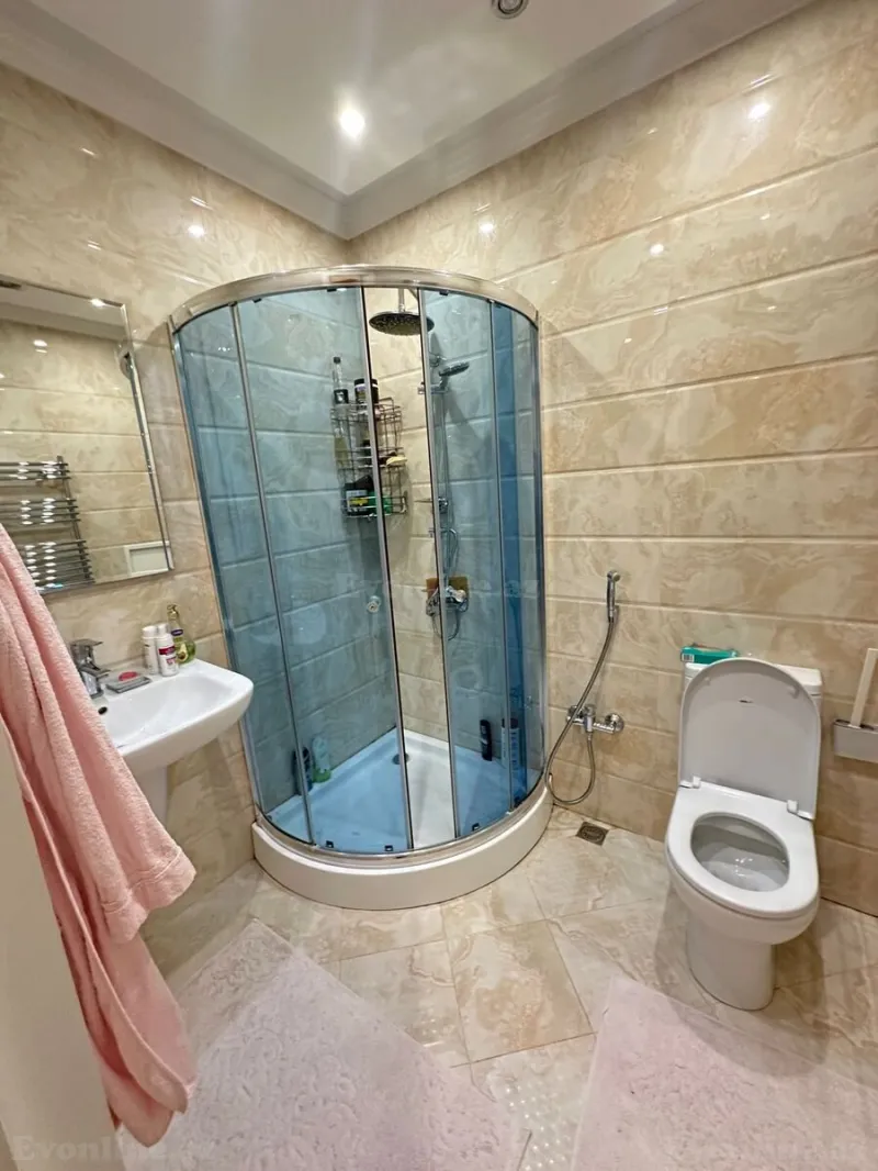 Satılır 3 otaqlı Mənzil Yeni tikili 130 m² Gənclik m. - şəkil 12