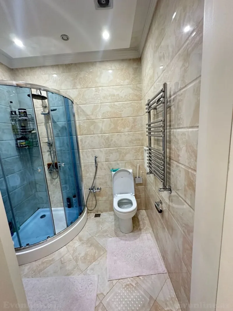 Satılır 3 otaqlı Mənzil Yeni tikili 130 m² Gənclik m. - şəkil 16