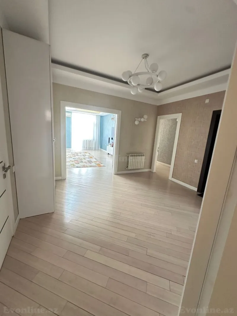 Satılır 3 otaqlı Mənzil Yeni tikili 130 m² Gənclik m. - şəkil 20