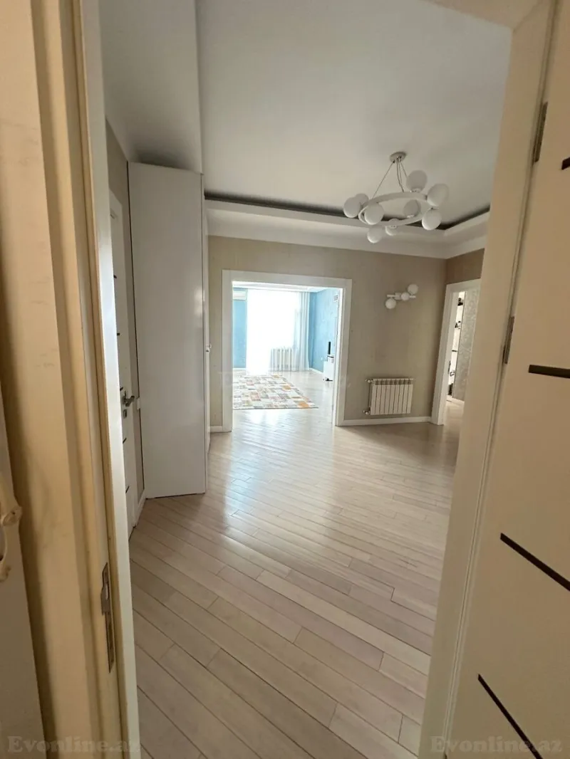 Satılır 3 otaqlı Mənzil Yeni tikili 130 m² Gənclik m. - şəkil 21