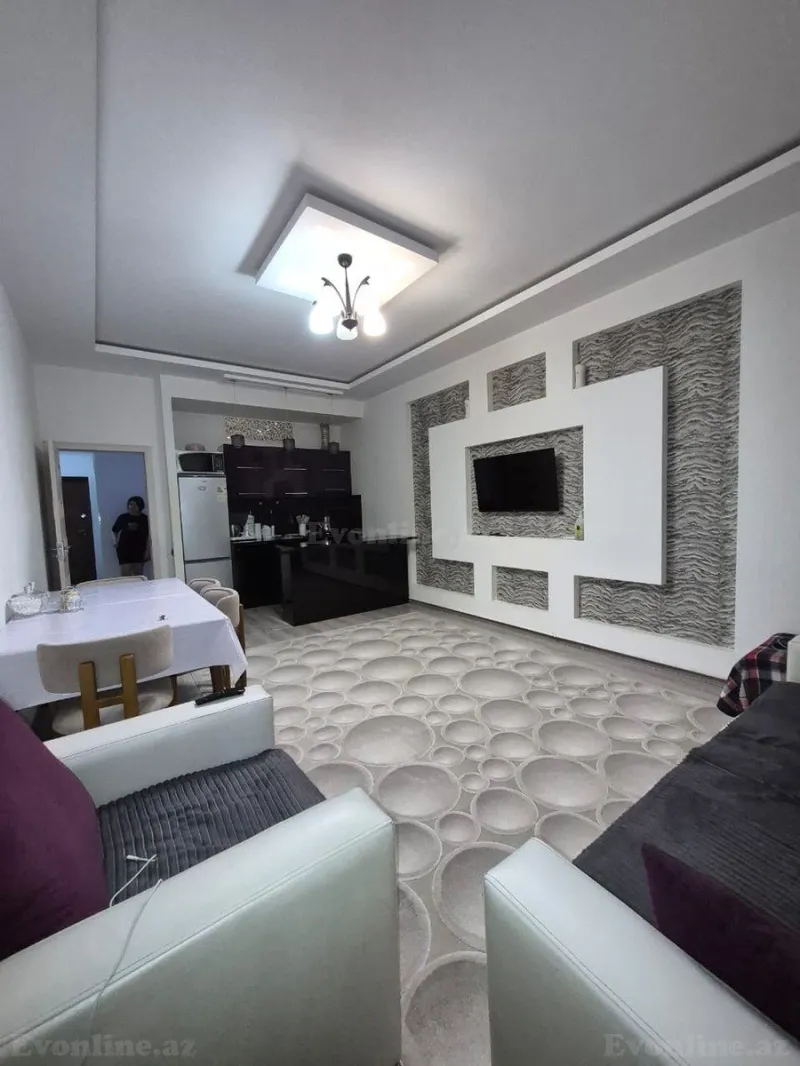 Satılır 3 otaqlı Mənzil Yeni tikili 70 m² Neftçilər m. - şəkil 3