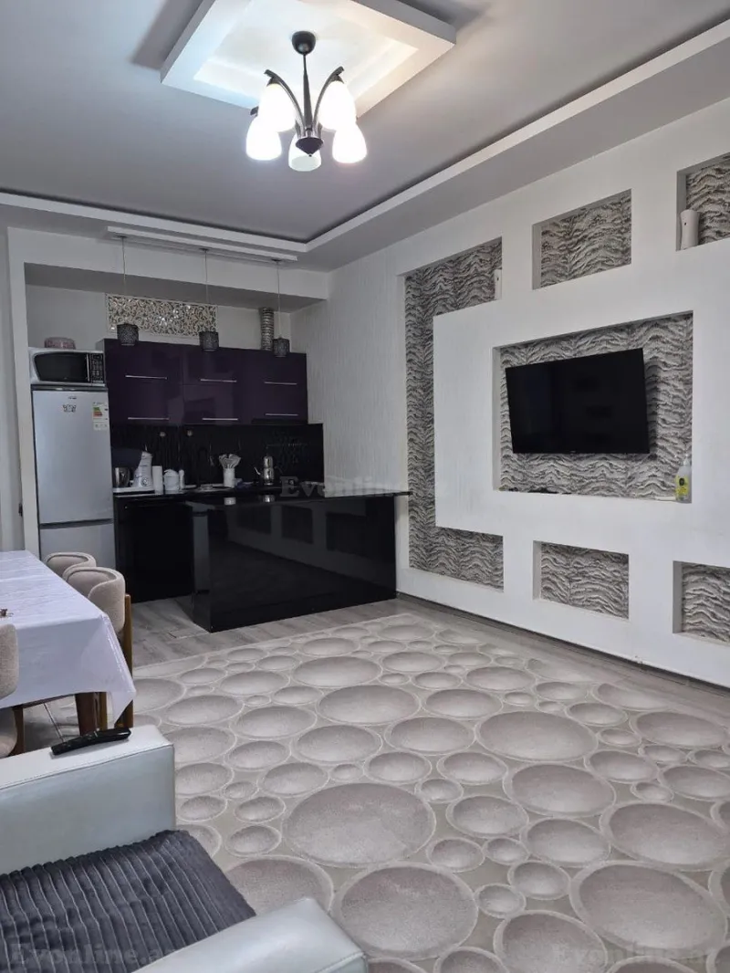 Satılır 3 otaqlı Mənzil Yeni tikili 70 m² Neftçilər m. - şəkil 4