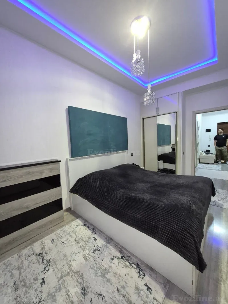 Satılır 3 otaqlı Mənzil Yeni tikili 70 m² Neftçilər m. - şəkil 7