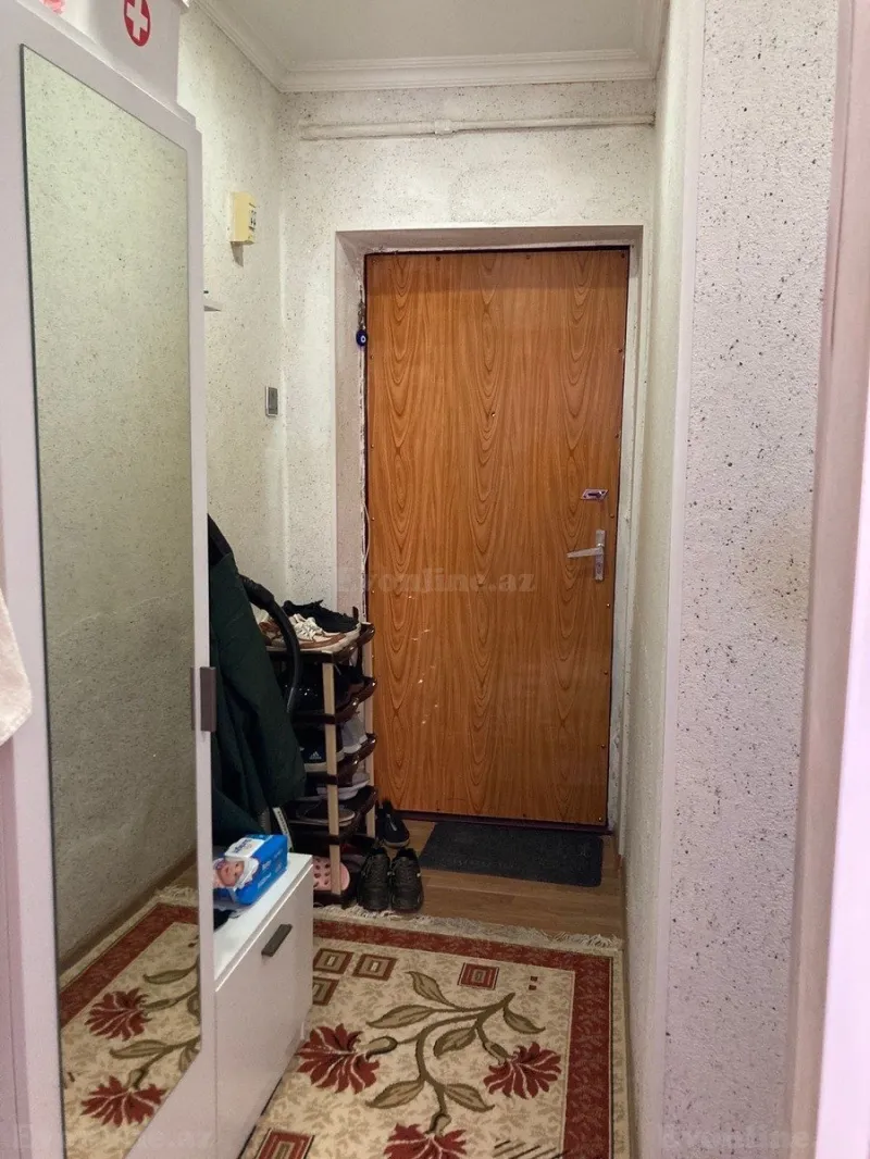 Kirayə verilir 2 otaqlı Mənzil Köhnə tikili 40 m² Elmlər Akademiyası m. - şəkil 2