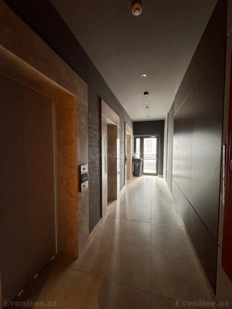 Satılır 4 otaqlı Mənzil Yeni tikili 200 m² Xətai m. - şəkil 4