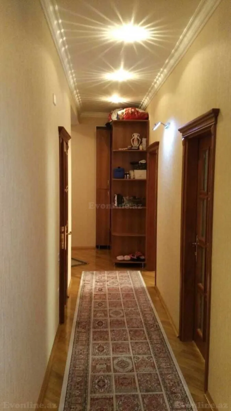 Satılır 3 otaqlı Mənzil Yeni tikili 121 m² Memar Əcəmi m. - şəkil 3