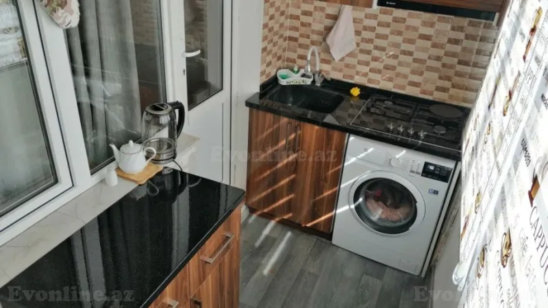 Satılır 2 otaqlı Mənzil Köhnə tikili 40 m² Yasamal - şəkil 5