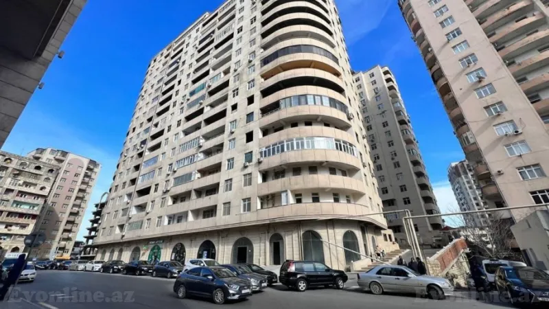 3 otaqlı Mənzil 185 m² Gənclik m. Satılır