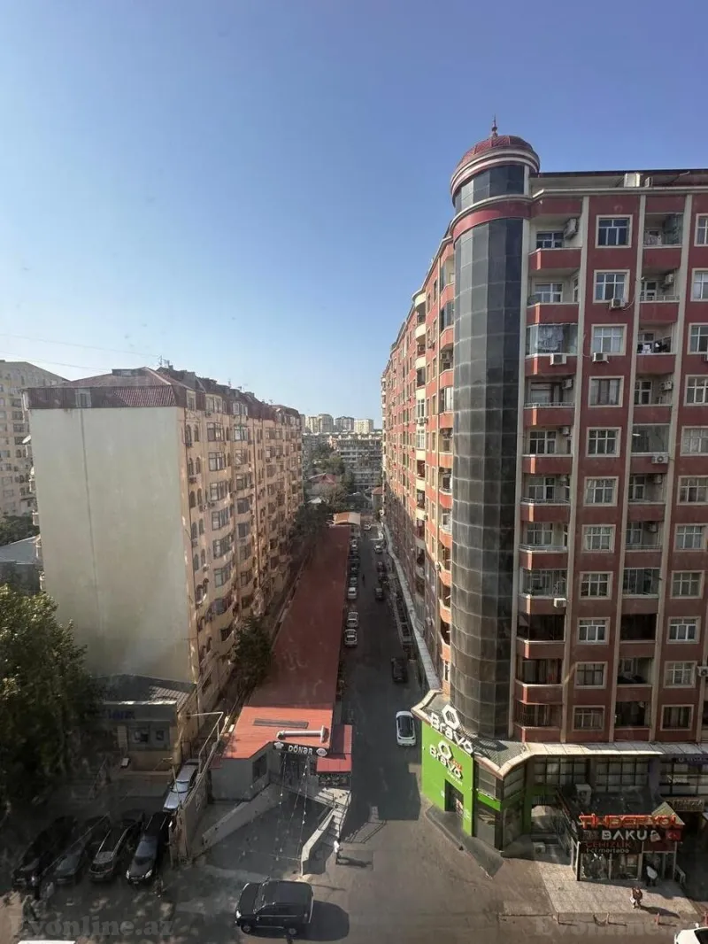 Kirayə verilir 3 otaqlı Mənzil Yeni tikili 140 m² 8-ci mikrorayon - şəkil 16