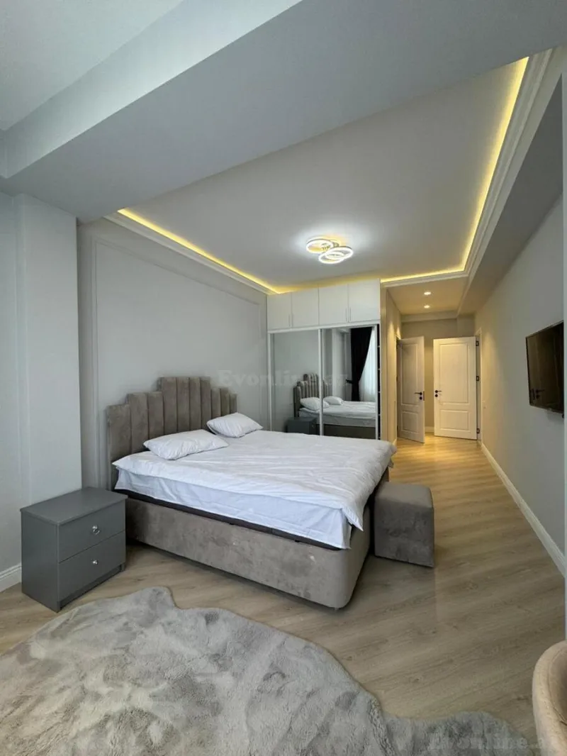 Satılır 4 otaqlı Mənzil Yeni tikili 175 m² Nəsimi r. - şəkil 11