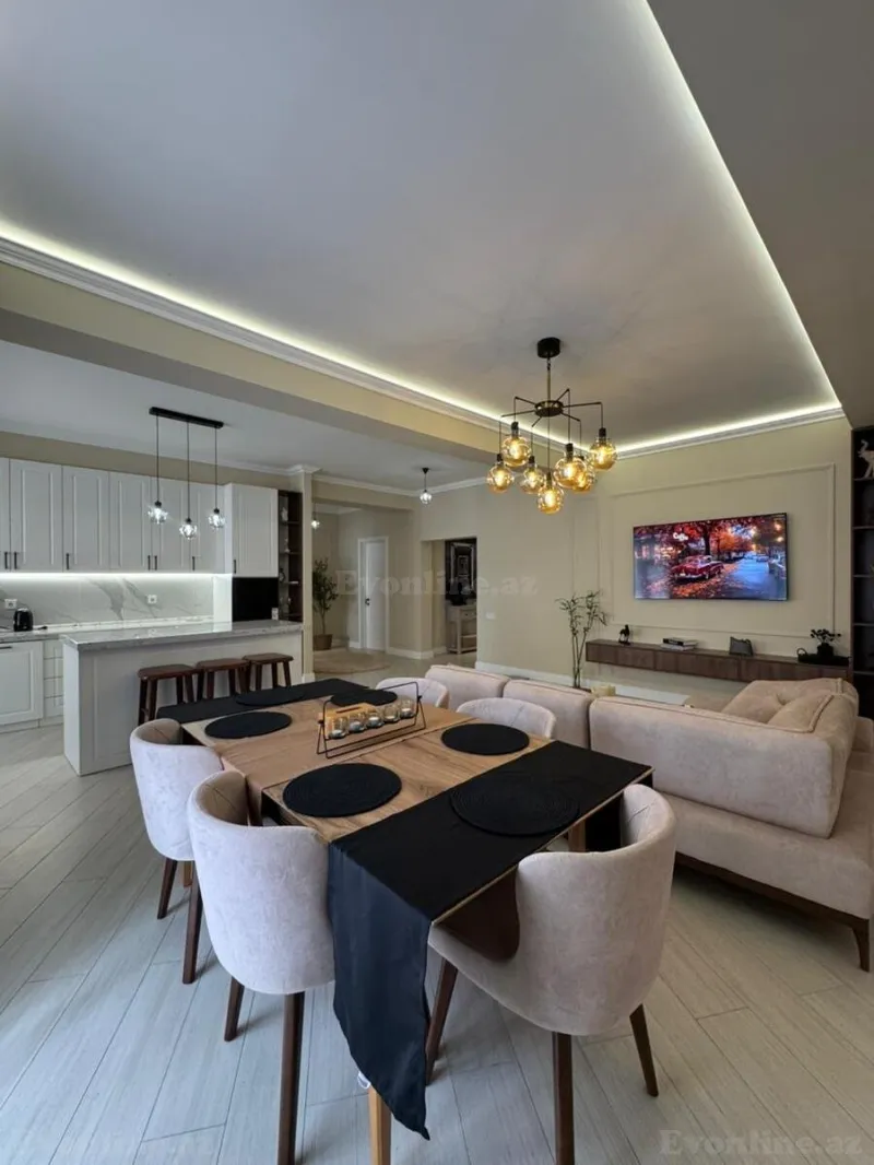 Satılır 4 otaqlı Mənzil Yeni tikili 175 m² Nəsimi r. - şəkil 12